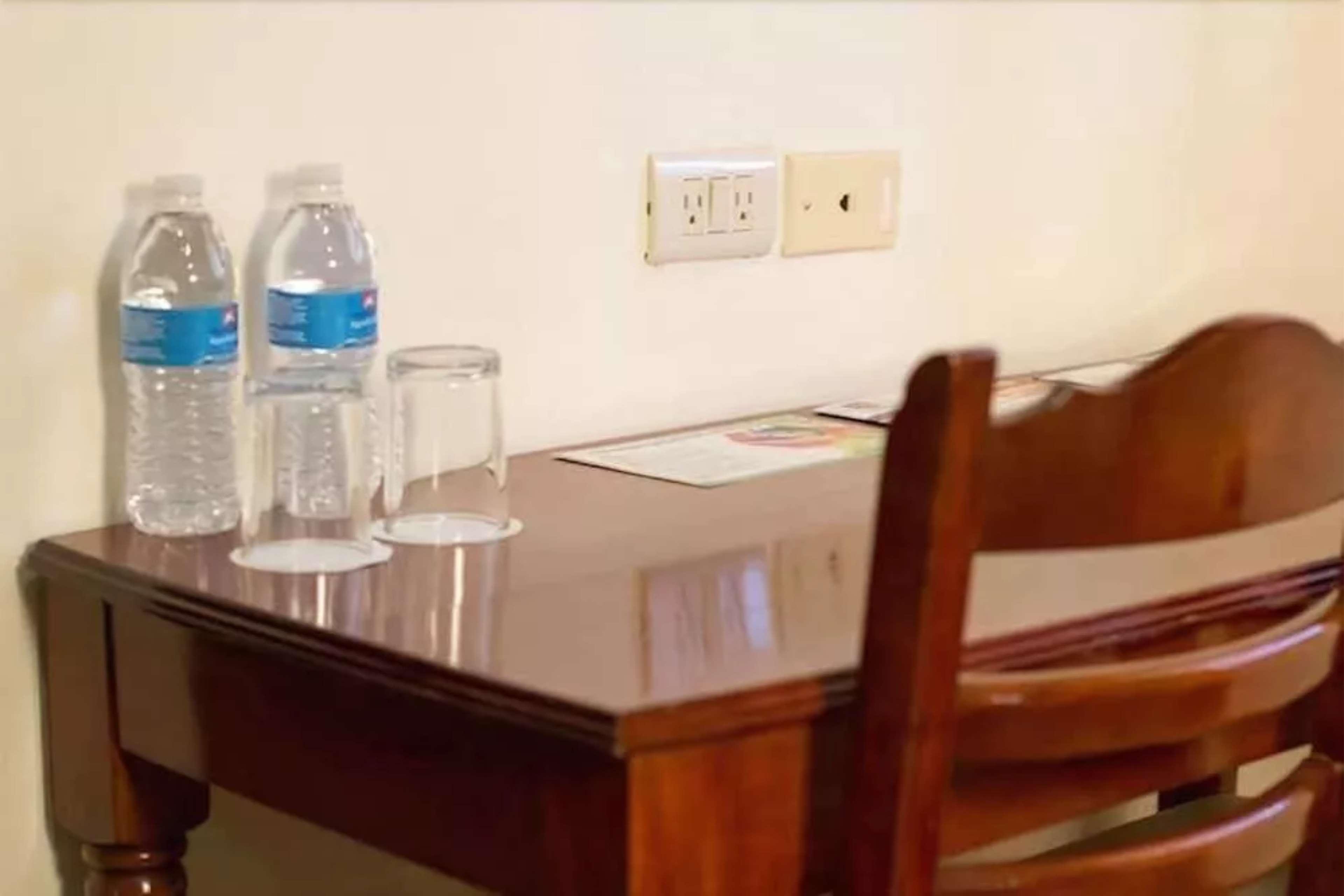 Best Western Hotel Madan Villahermosa Extérieur photo