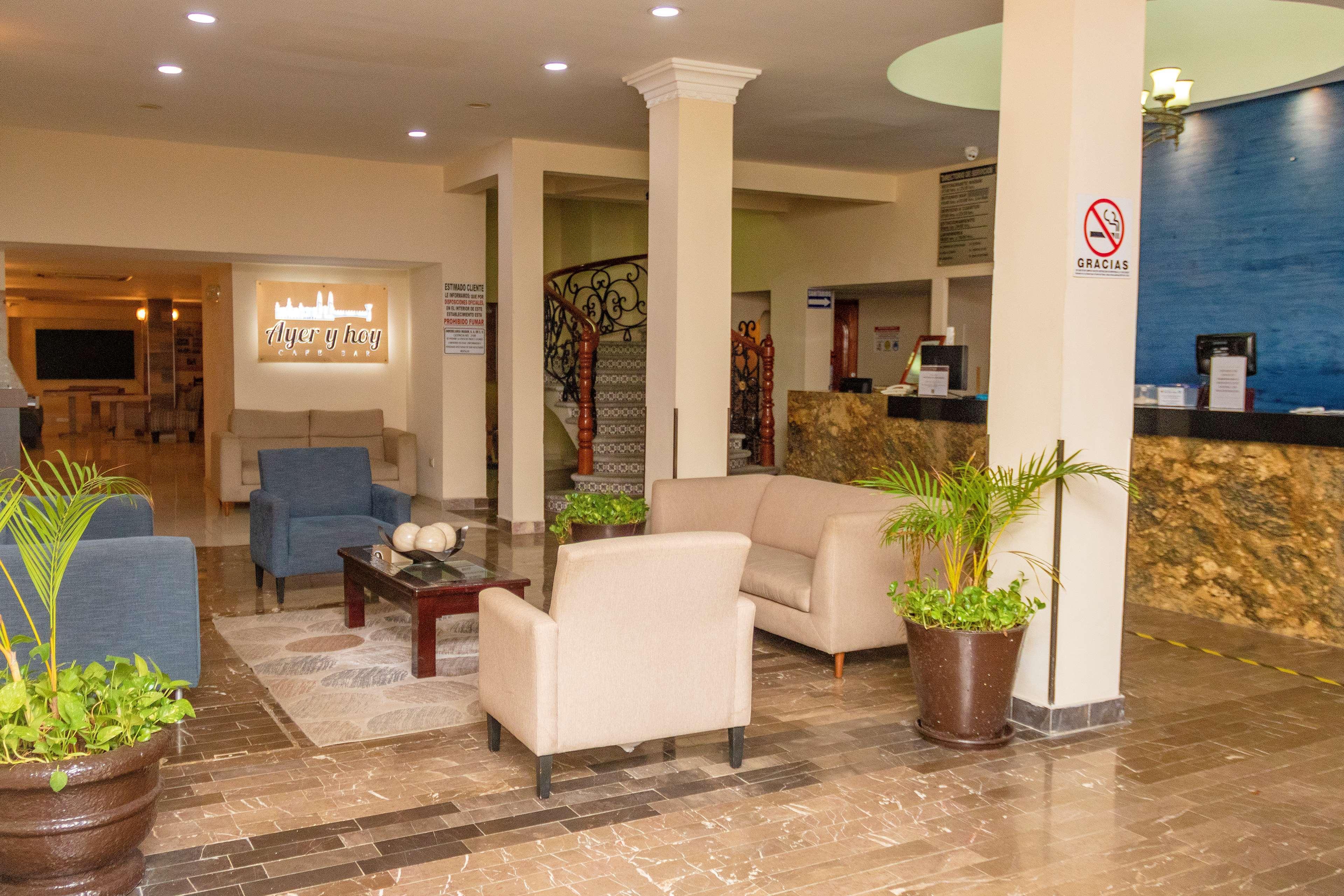 Best Western Hotel Madan Villahermosa Extérieur photo